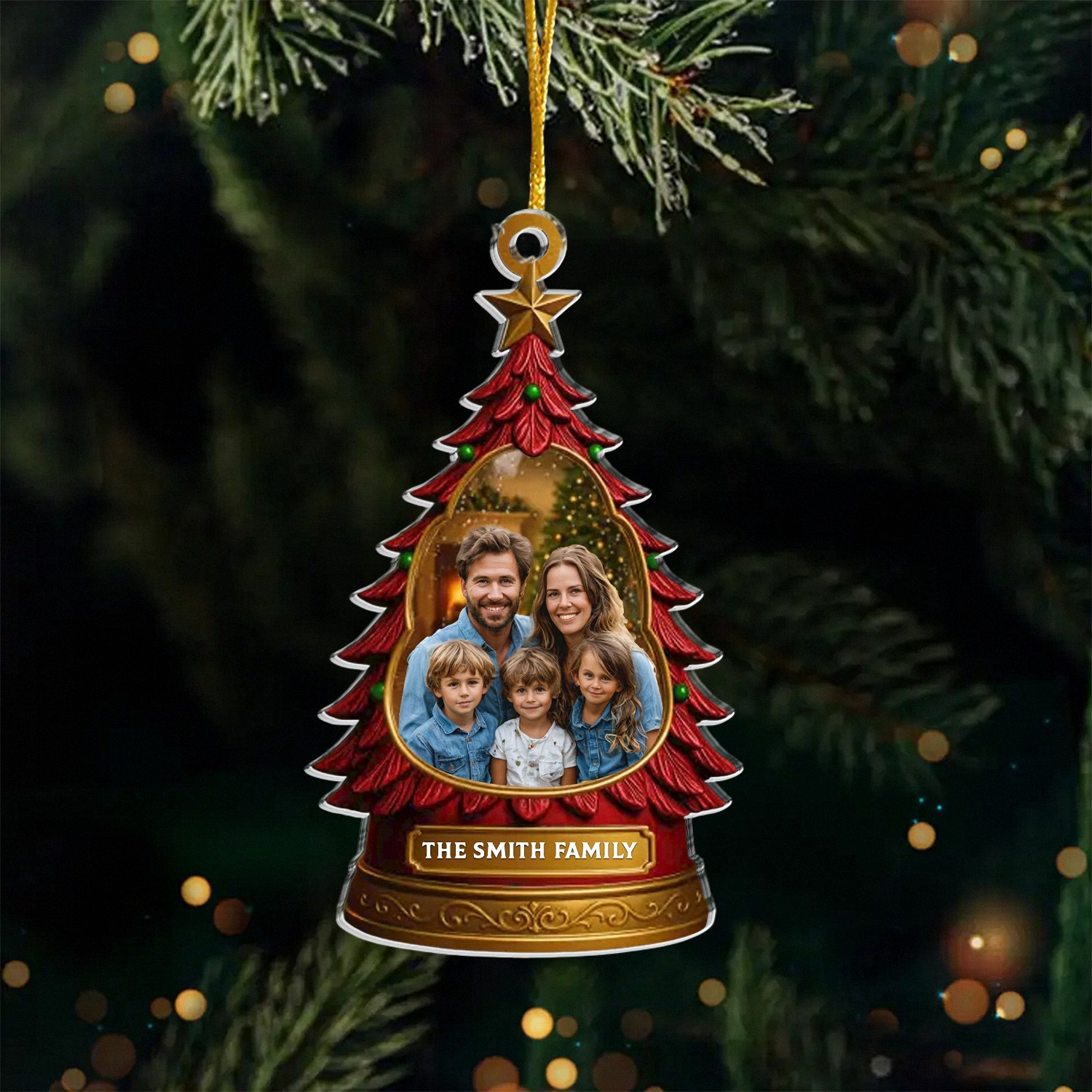 Personalized Family Photo Christmas Ornament with Custom Name, Red Christmas Tree Keepsake, Acrylic Holiday Frame, Annual Christmas Gift for Family & Grandparents