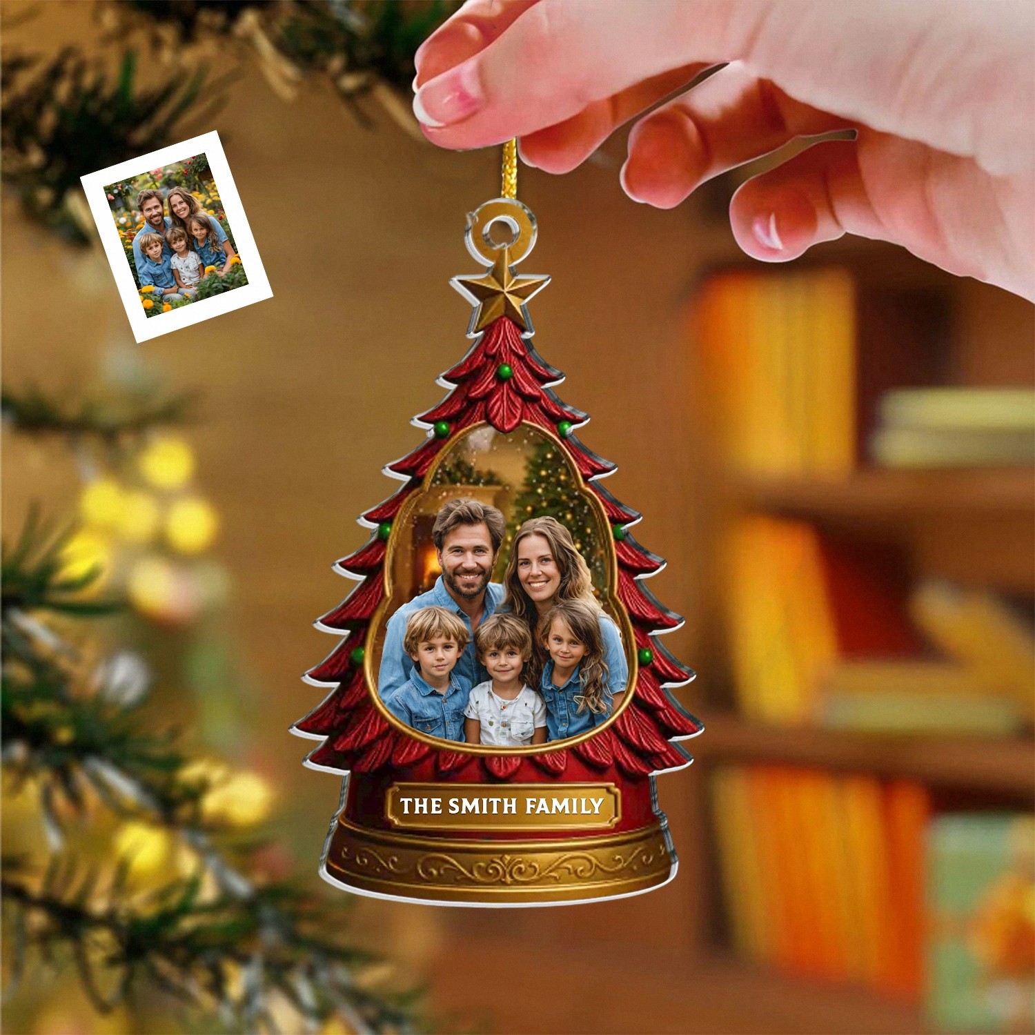 Personalized Family Photo Christmas Ornament with Custom Name, Red Christmas Tree Keepsake, Acrylic Holiday Frame, Annual Christmas Gift for Family & Grandparents