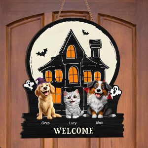 Personalized Halloween Pet Welcome Sign with Names Haunted House Door Hanger Layered Wooden Spooky Decor Funny Halloween Gift for Dog Cat Lovers