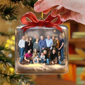 Personalized Large Family Photo Christmas Ornament, Custom Group Portrait Keepsake, 3D Gift Box Style with Red Bow, Holiday Gift for Big Families & Grandparents, Christmas Tree Decoration-I04RB